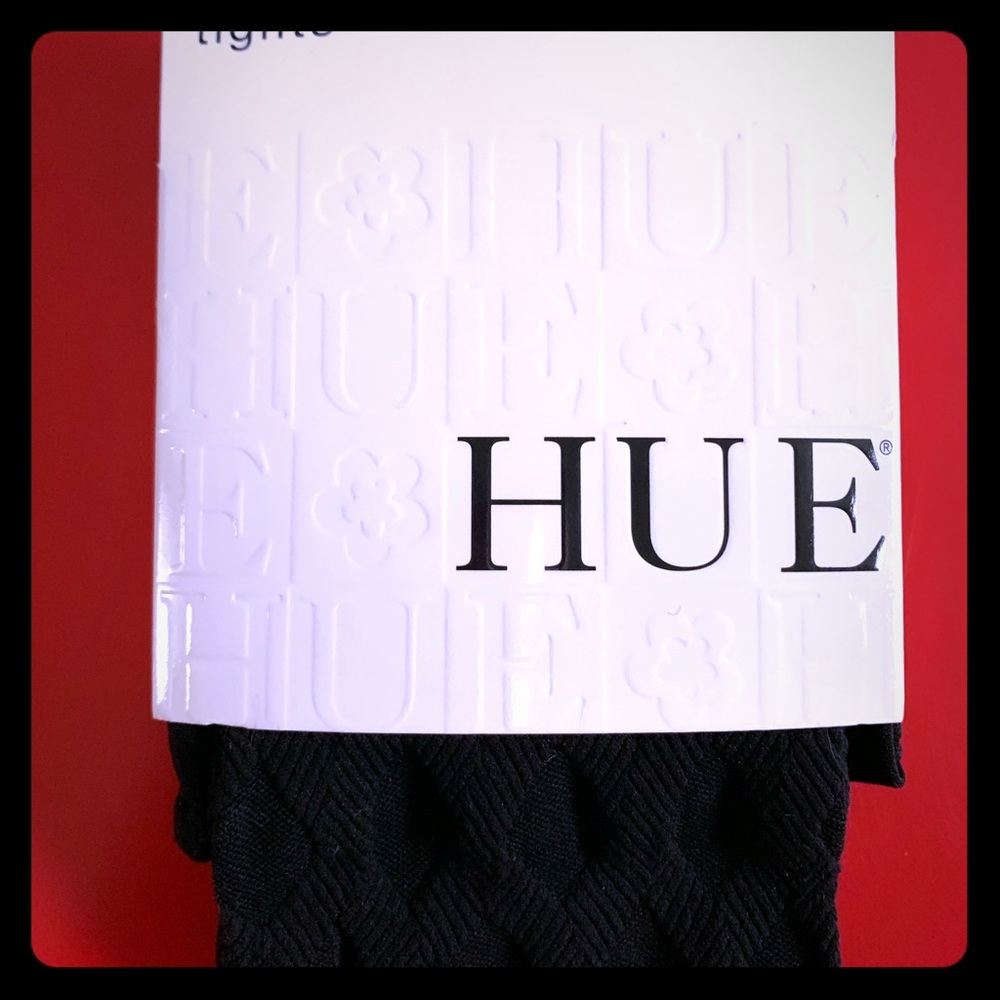 Hue geometric black tights.